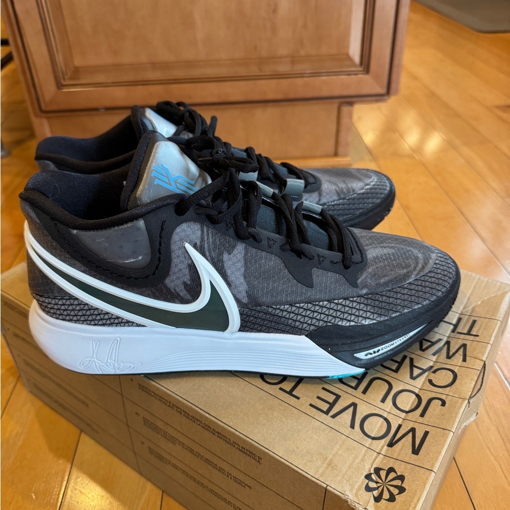 Nike Kyrie 8 Men's Shoes - Black/Gray - Picture 2 of 6